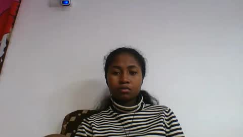 Snapshot of chantale483461 chatting on 06/09/26, 05:35 chantale483461 online show from 06/09/26, 05:35