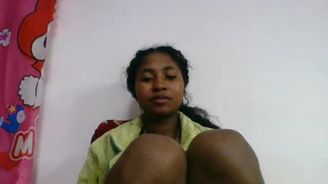 Snapshot of chantale483461 chatting on 07/16/26, 05:19 chantale483461 online show from 07/16/26, 05:19