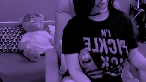 Snapshot of chantallovely chatting on 03/20/26, 11:53 The Queen online show from 03/20/26, 11:53