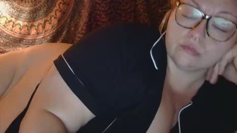 Snapshot of chanteldeserea chatting on 03/23/26, 02:59 chanteldeserea online show from 03/23/26, 02:59