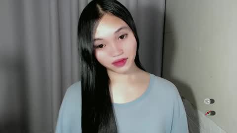 Snapshot of chantelle_fuckdoll chatting on 12/13/24, 12:53 CHANTELLE online show from 12/13/24, 12:53