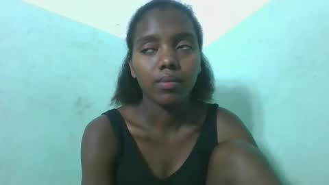 Snapshot of chanteuse655720 chatting on 04/25/26, 01:52 chanteuse655720 online show from 04/25/26, 01:52
