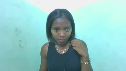 Snapshot of chanteuse655720 chatting on 05/09/26, 06:18 chanteuse655720 online show from 05/09/26, 06:18