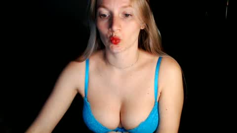Snapshot of chanti_lovee chatting on 07/09/26, 09:52 We Vibe Device that vibrates at the sound of Tips and makes me wet. vibe lush edging daddy lovense online show from 07/09/26, 09:52