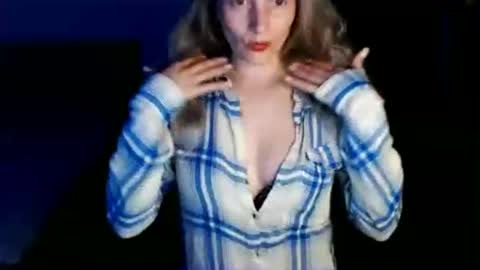 Snapshot of chanti_lovee chatting on 07/15/26, 10:04 We Vibe Device that vibrates at the sound of Tips and makes me wet. vibe lush edging daddy lovense online show from 07/15/26, 10:04