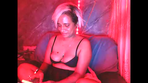 Zaria Vixen online show from 11/18/25, 11:48