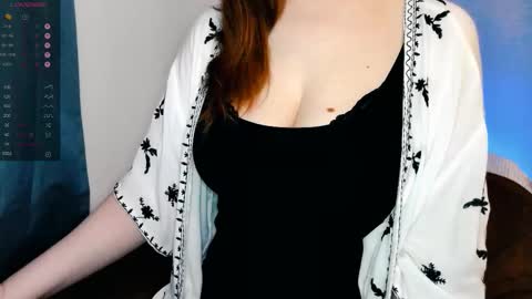 Snapshot of chaosvictoria chatting on 11/21/25, 03:49 ChaosVictoria online show from 11/21/25, 03:49