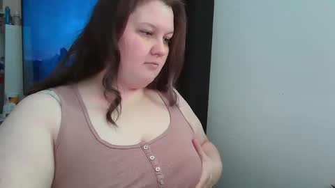 Snapshot of charbees chatting on 12/01/25, 06:18 Charbees online show from 12/01/25, 06:18