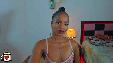 charis_hill online show from 12/03/24, 08:17