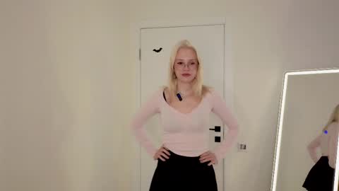 Snapshot of charleneculliver chatting on 05/30/26, 08:11 Tessa online show from 05/30/26, 08:11