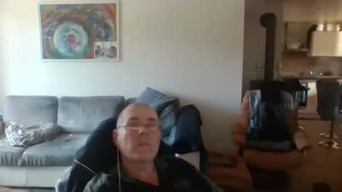 Snapshot of charles6064 chatting on 09/11/25, 12:38 charles6064 online show from 09/11/25, 12:38