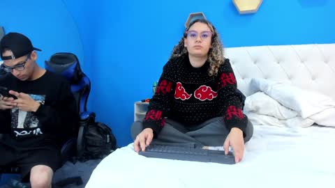 Charles y Elara online show from 12/11/24, 06:36