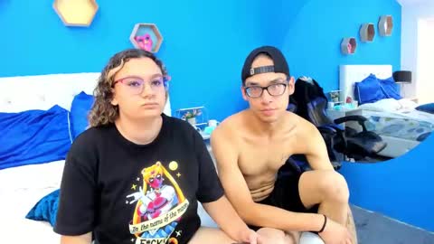 Charles y Elara online show from 01/14/25, 03:11