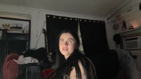 Snapshot of charlesb13 chatting on 03/18/26, 03:20 charlesb13 online show from 03/18/26, 03:20