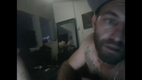 Snapshot of charlesb13 chatting on 03/21/26, 05:01 charlesb13 online show from 03/21/26, 05:01