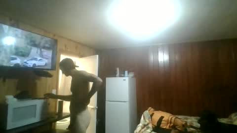 Snapshot of charlesb13 chatting on 04/07/26, 05:08 charlesb13 online show from 04/07/26, 05:08