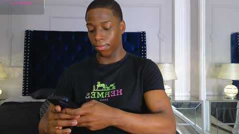 Snapshot of charlesbrown_ chatting on 04/04/26, 02:36 charlesbrown_ online show from 04/04/26, 02:36