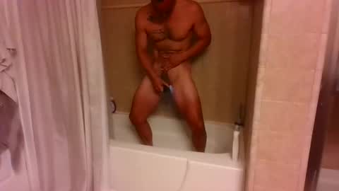 Snapshot of charlesspann80 chatting on 04/21/26, 05:17 charlesspann80 online show from 04/21/26, 05:17