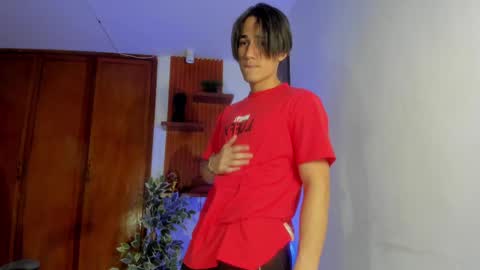 Snapshot of charley_morgan chatting on 03/11/25, 09:04 charley_morgan online show from 03/11/25, 09:04