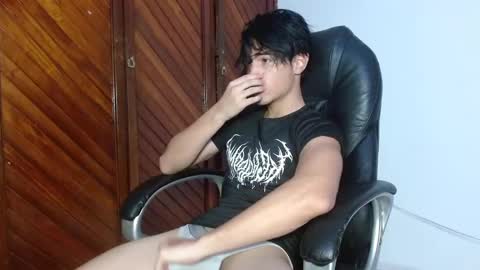 Snapshot of charley_morgan chatting on 09/21/25, 06:31 charley_morgan online show from 09/21/25, 06:31