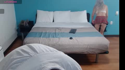 charleyandsmokie online show from 11/22/25, 12:42