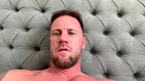 Snapshot of charlie096552 chatting on 04/22/26, 01:01 charlie096552 online show from 04/22/26, 01:01