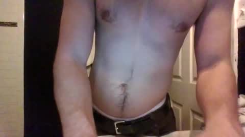 Snapshot of charlie736 chatting on 03/04/26, 12:33 charlie736 online show from 03/04/26, 12:33