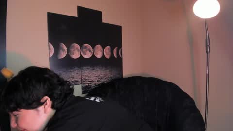 .  . online show from 03/11/25, 12:11