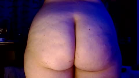 .  . online show from 10/02/25, 11:01