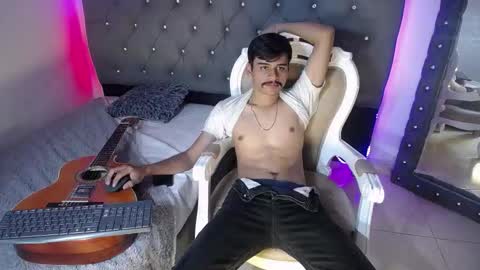 Charlie online show from 09/14/25, 04:44