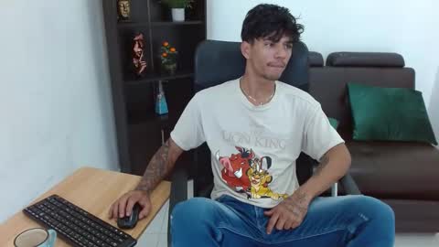 Charlie oconnor online show from 01/29/25, 03:33