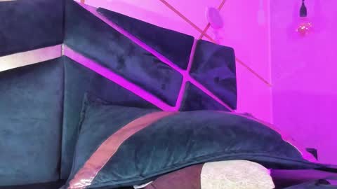 CHARLIE online show from 01/16/25, 04:28