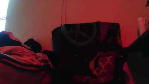 Snapshot of charlied09302 chatting on 11/25/25, 05:57 char sexiness online show from 11/25/25, 05:57