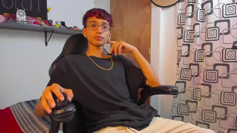 Charles Russo online show from 12/07/24, 01:14