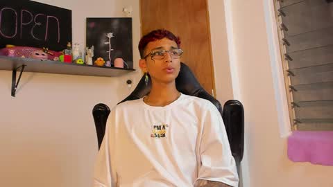 Charles Russo online show from 12/24/24, 03:27