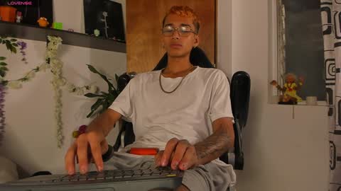 Charles Russo online show from 01/18/25, 03:53