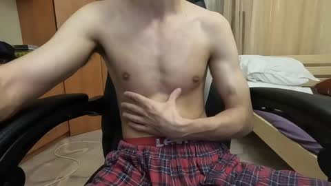 Snapshot of charliehoffa chatting on 12/21/24, 11:24 Charlie online show from 12/21/24, 11:24