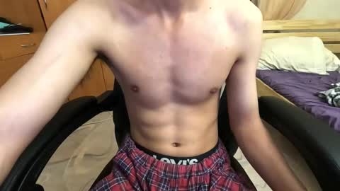 Snapshot of charliehoffa chatting on 09/15/25, 08:20 Charlie online show from 09/15/25, 08:20