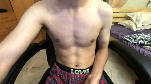 Snapshot of charliehoffa chatting on 09/21/25, 08:10 Charlie online show from 09/21/25, 08:10