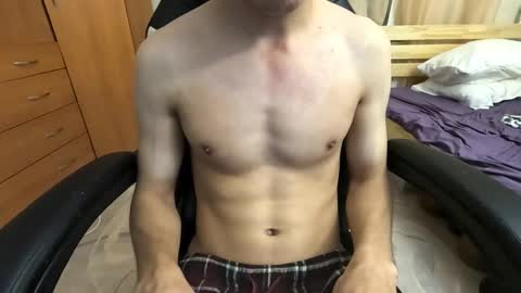 Snapshot of charliehoffa chatting on 10/07/25, 07:44 Charlie online show from 10/07/25, 07:44