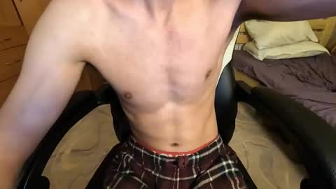 Snapshot of charliehoffa chatting on 10/09/25, 07:23 Charlie online show from 10/09/25, 07:23