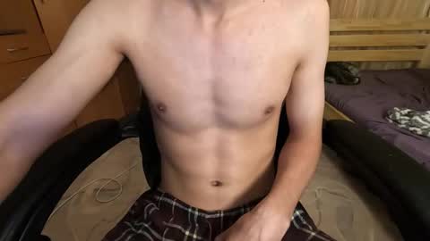 Snapshot of charliehoffa chatting on 10/16/25, 08:32 Charlie online show from 10/16/25, 08:32