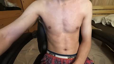 Snapshot of charliehoffa chatting on 11/17/25, 09:09 Charlie online show from 11/17/25, 09:09