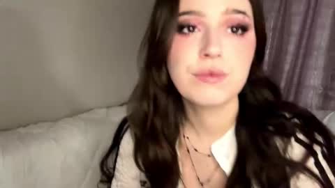 Freya online show from 02/04/26, 04:02