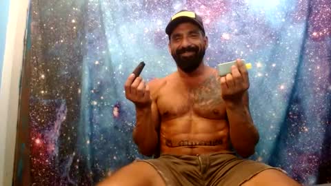 Snapshot of charlieprospect chatting on 10/21/25, 01:28 Charlie  Prospect online show from 10/21/25, 01:28