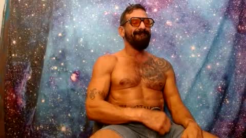 Snapshot of charlieprospect chatting on 10/22/25, 01:06 Charlie  Prospect online show from 10/22/25, 01:06