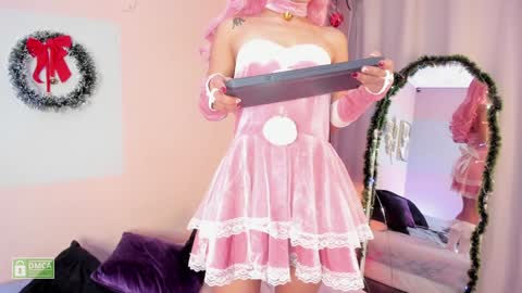 Char 3  Lets go for the 100 Thumb-Up   online show from 12/24/24, 06:33