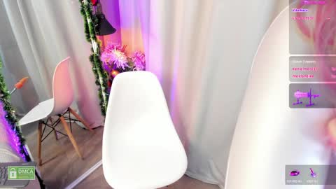 Char 3  Lets go for the 100 Thumb-Up   online show from 12/28/24, 06:28