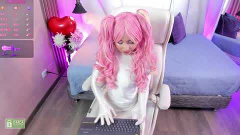 Char 3  Lets go for the 100 Thumb-Up   online show from 02/04/25, 06:14