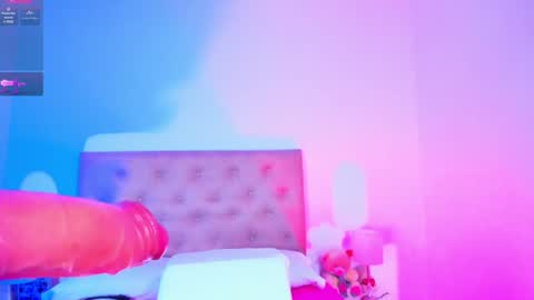 Charloott Evans online show from 01/22/25, 04:13